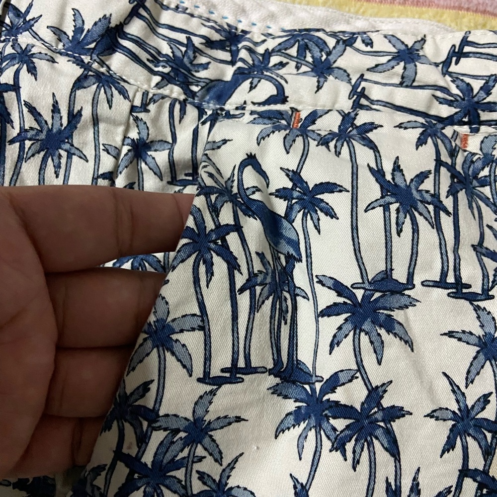 SCOTCH & SODA Tropical STUART Flat Front Bermuda Shorts - Picture 4 of 7